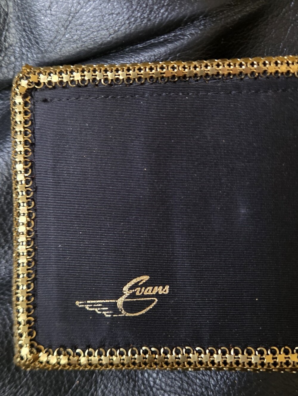 Evans Gold Mesh Metallic Women's Vintage Collectible Wallet 3×4 - Picture 2 of 7